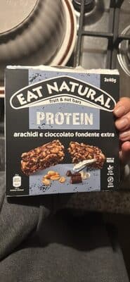Protéines Cacahuètes et Chocolat Noir från EAT NATURAL – bar